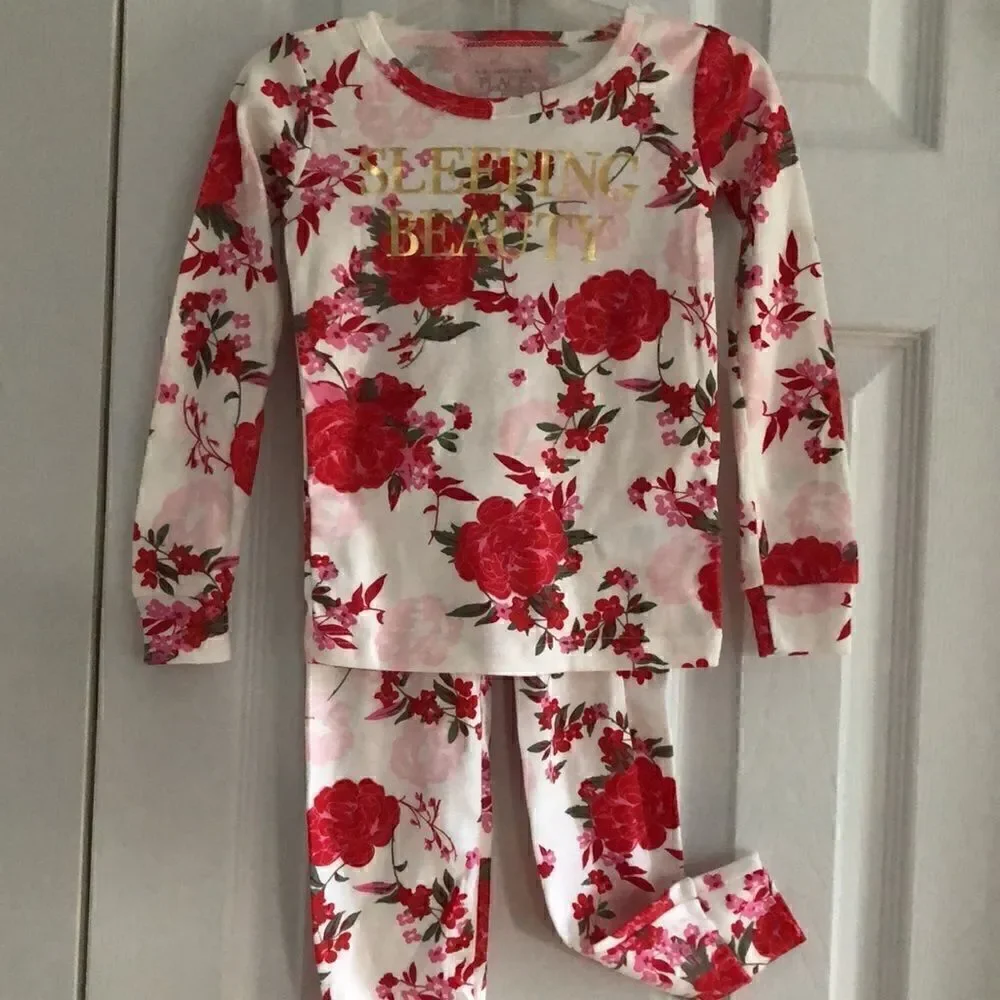 Children’s Place Sleeping Beauty Long PJ Set